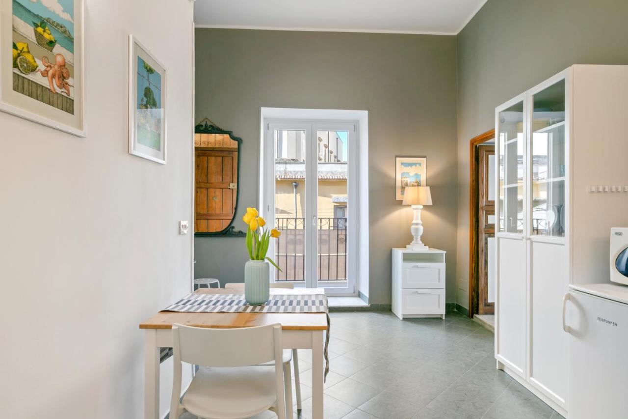 Stylish Flat Maqueda Apartment Палермо Екстериор снимка